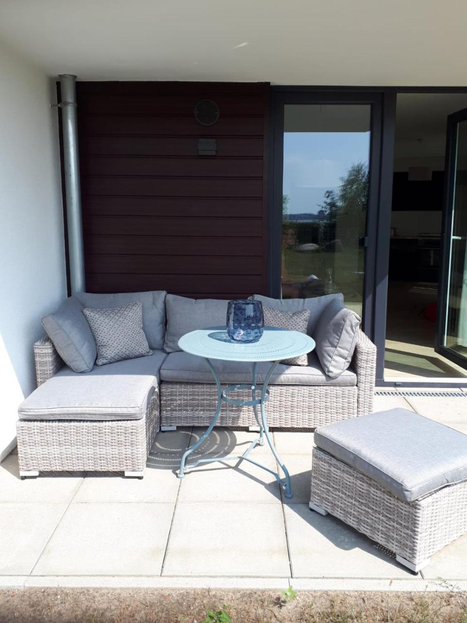 Rosmarin-Am-Sund Appartement Altefähr Buitenkant foto